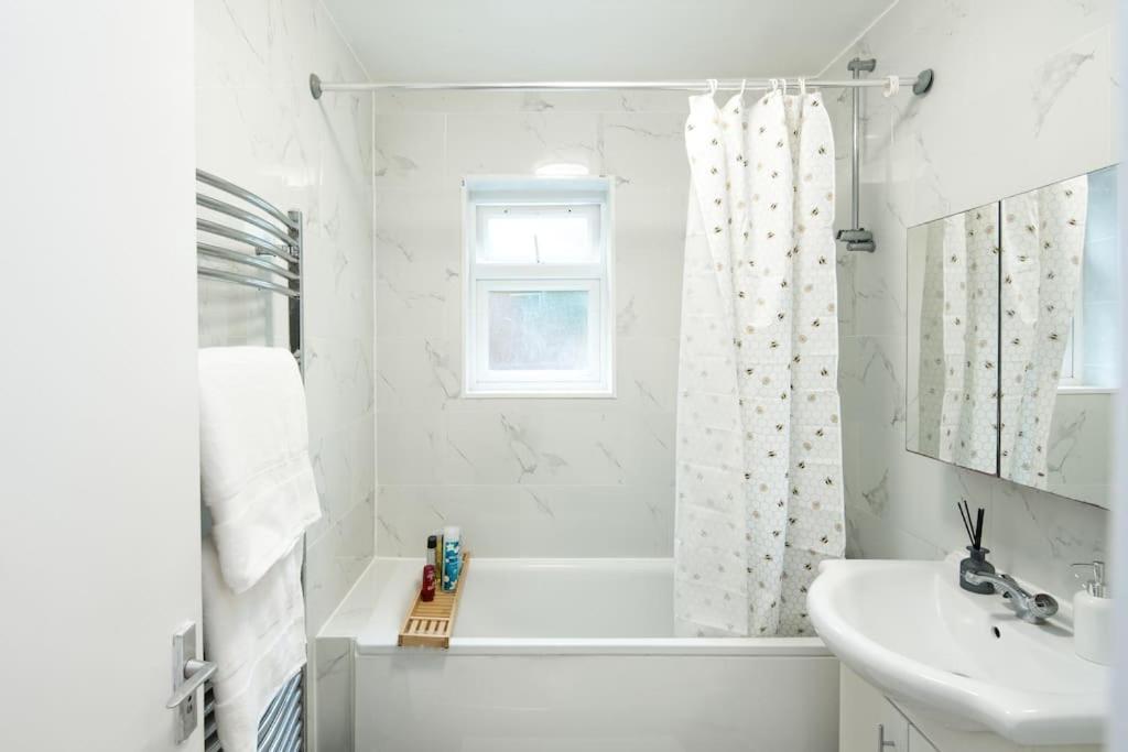 Family-friendly Garden Retreat Apartamento